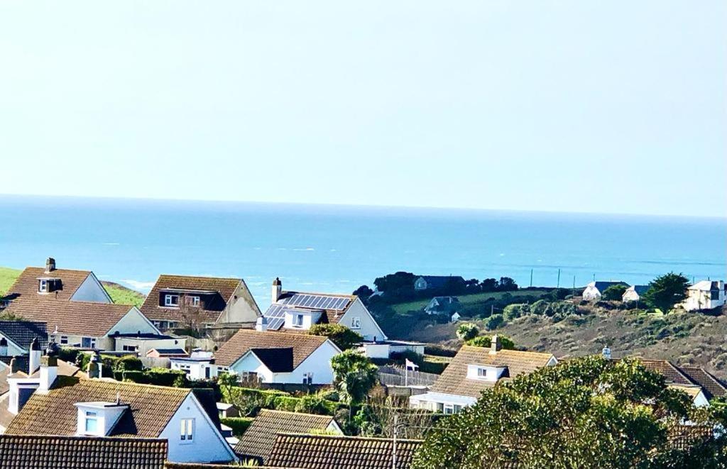The Mounts Bay Inn Маллион Экстерьер фото